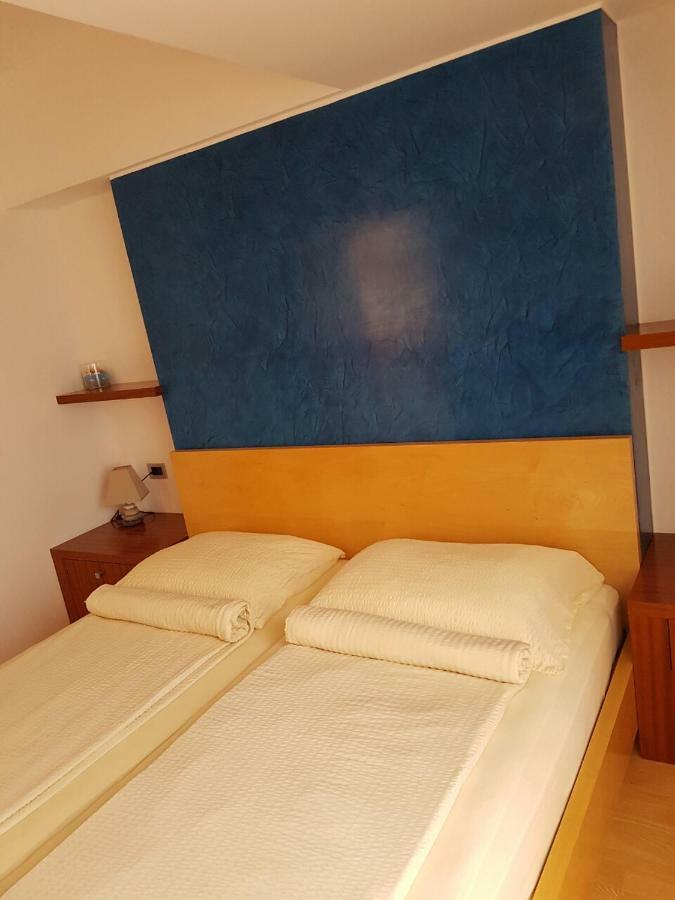 Apartment Lency Novigrad  Bagian luar foto