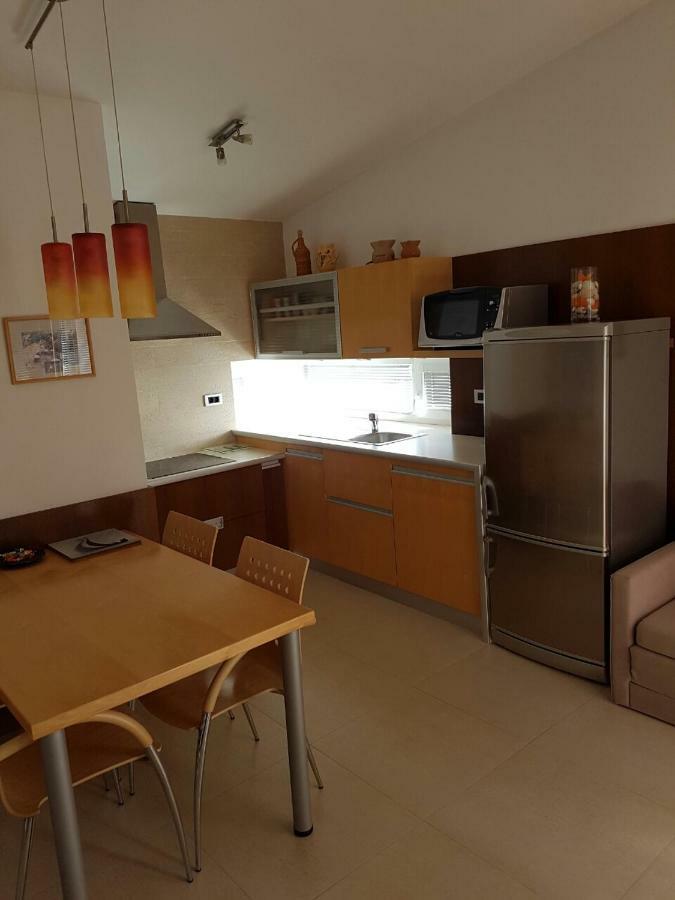 Apartment Lency Novigrad  Bagian luar foto